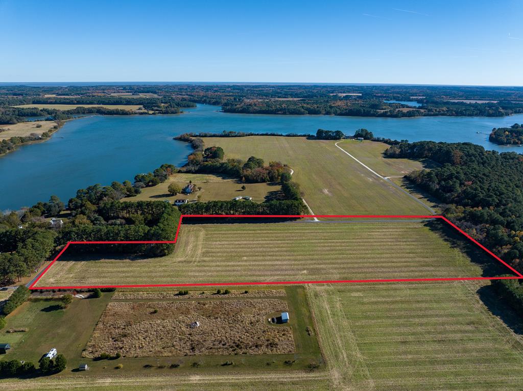 11.5 Acre Opportunity with Deeded Water Access – Northampton County, VA  Approximately 11.50  acres of farmland located on James Wharf Road in Northampton County, VA, with approximately 1,200 ft of road frontage. The property includes deeded water access and offers potential for a single-family home site, continued agricultural use, or subdivision into additional lots. The soil profile consists primarily of Bojack Fine Sandy Loam Soils which are characterized as well drained with moderately rapid permeability. Buyer is responsible for all due diligence, including but not limited to soil evaluation, septic feasibility, zoning, and permitting.