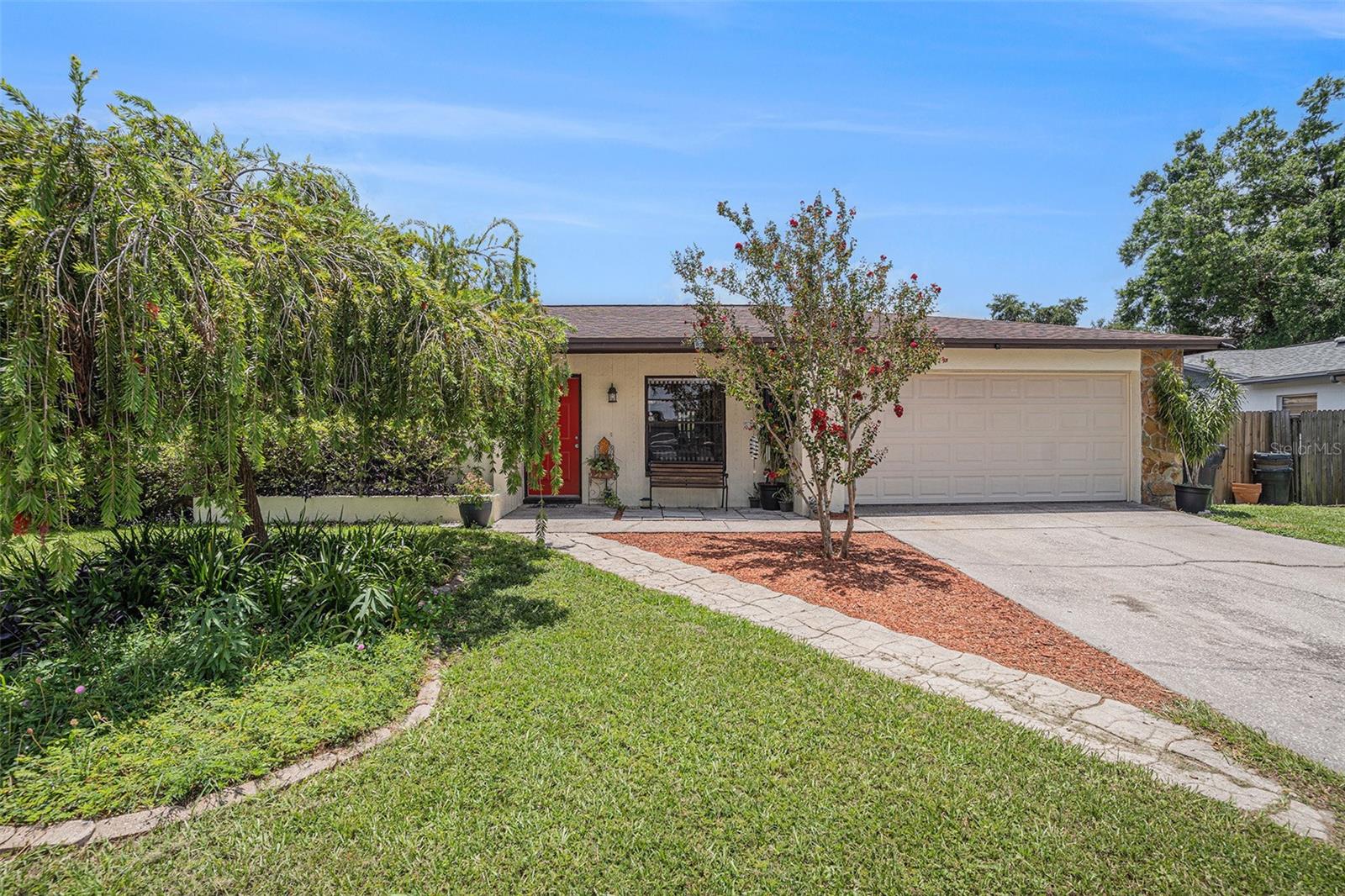 Spacious 4-Bedroom Home with Pool – Great Location!

This 4-bedroom, 2-bathroom home offers a bright, open floor plan with plenty of space to customize and make your own. Enjoy a private pool, brand new water heater, and hurricane shutters for added value and peace of mind. Located in a prime area, it’s perfect for families or first-time homebuyers looking for comfort and potential.