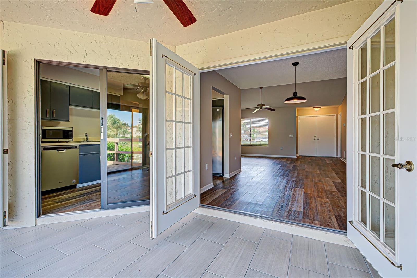 184 Inlets Boulevard 184