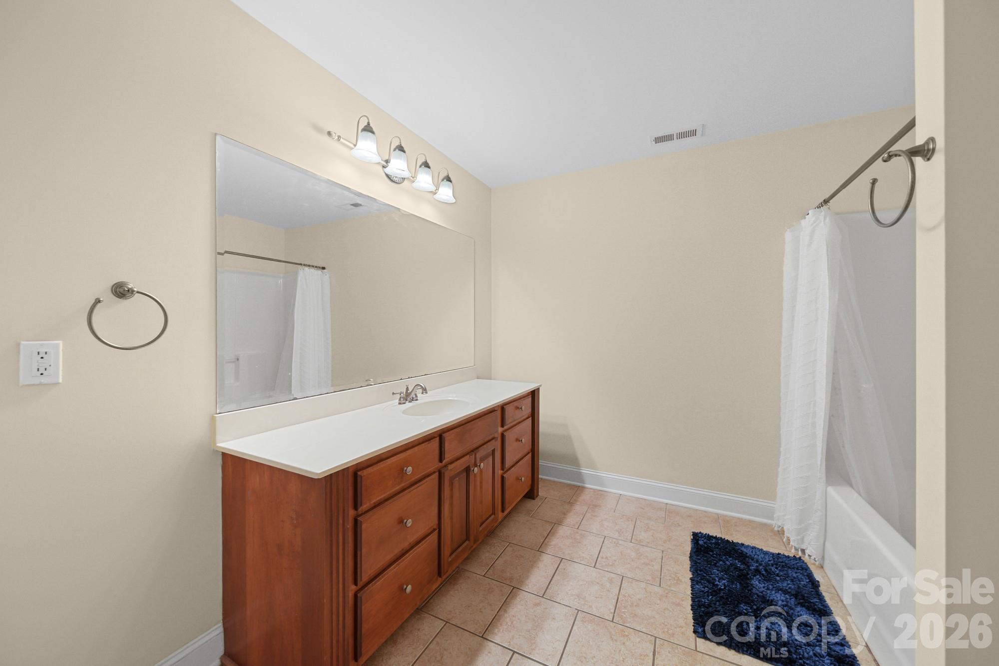 234 Lagoda Drive