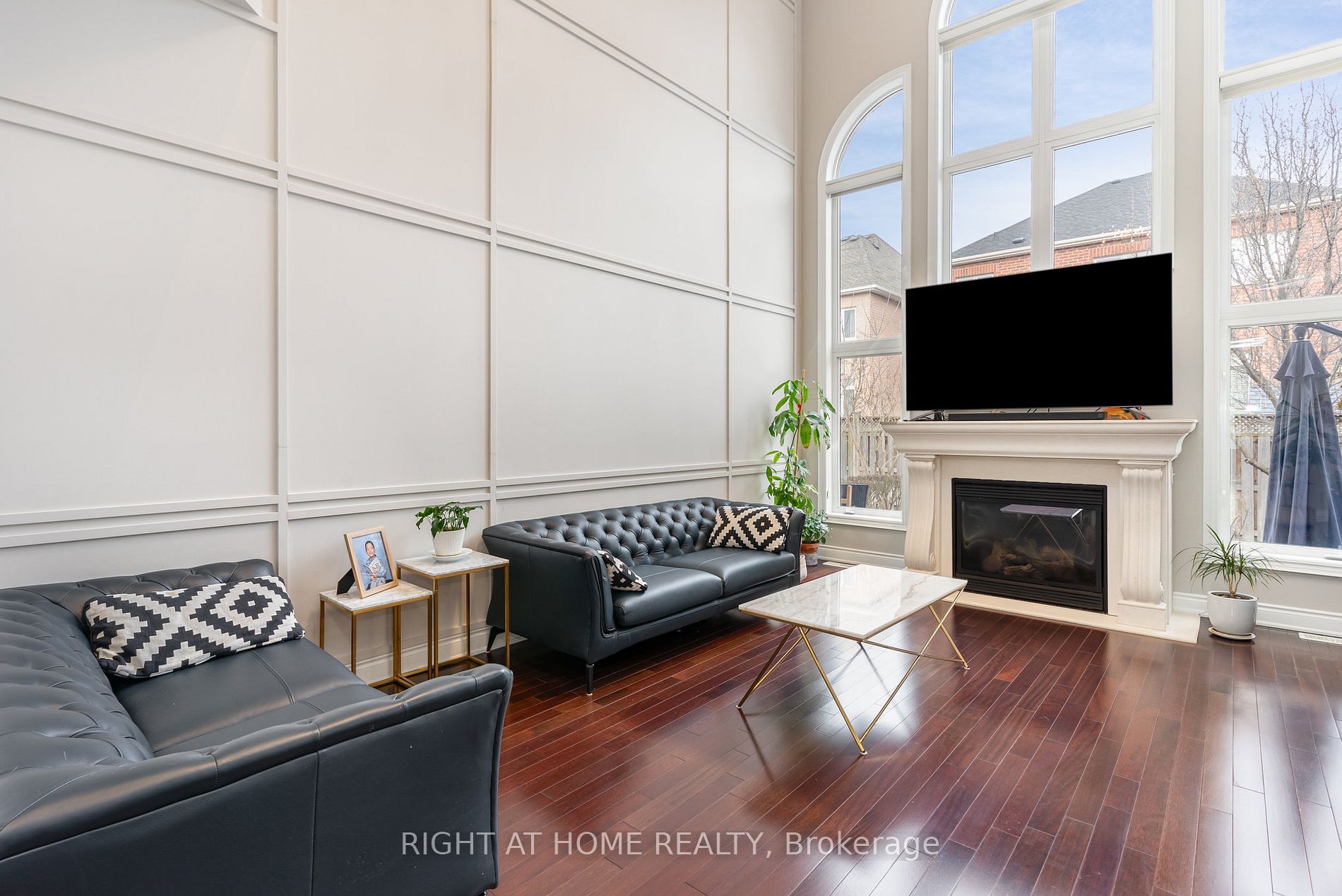 185 Cook's Mill Cres