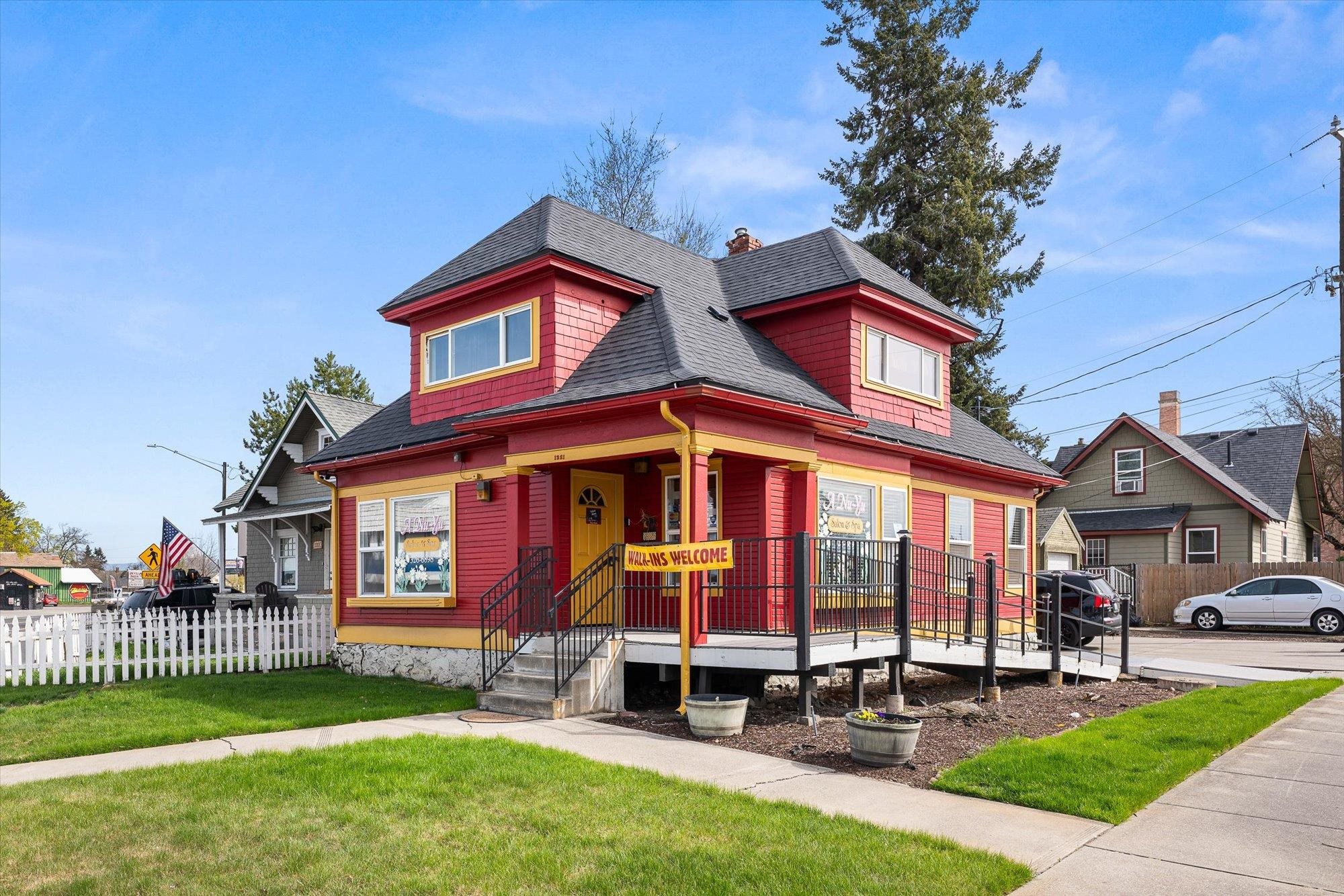 1321 W Northwest Blvd