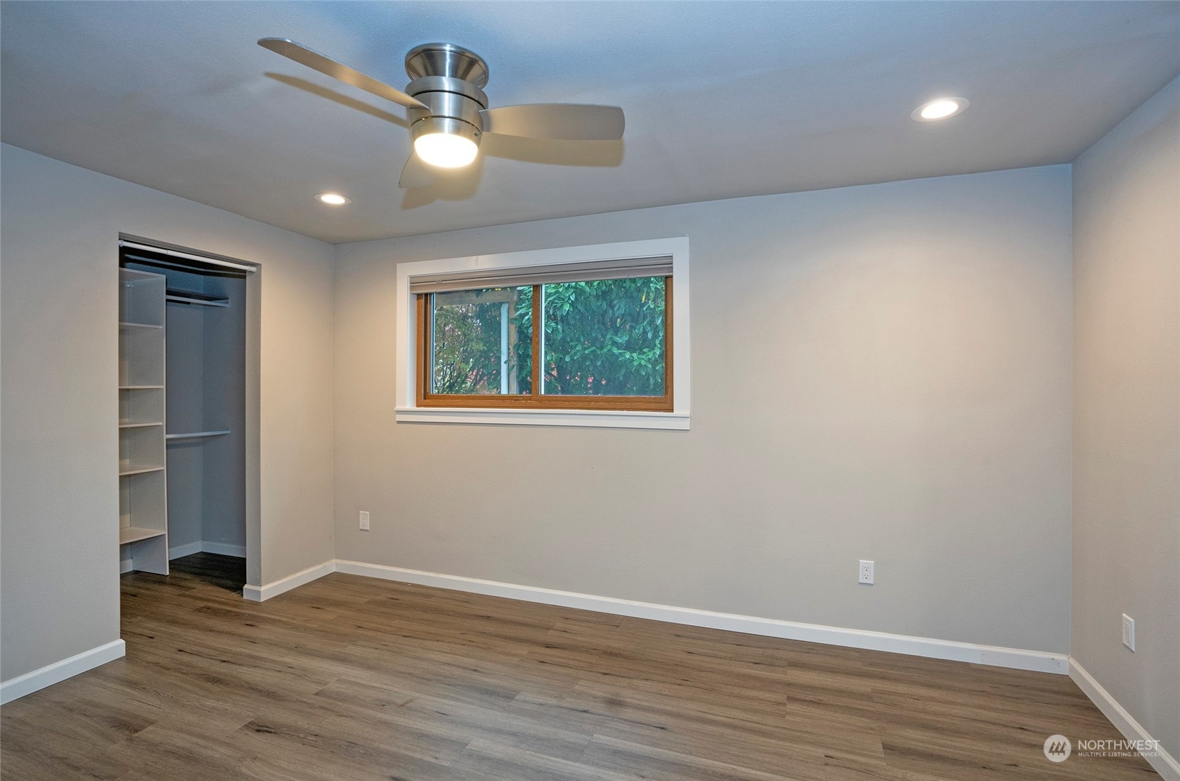 1017 E 59th