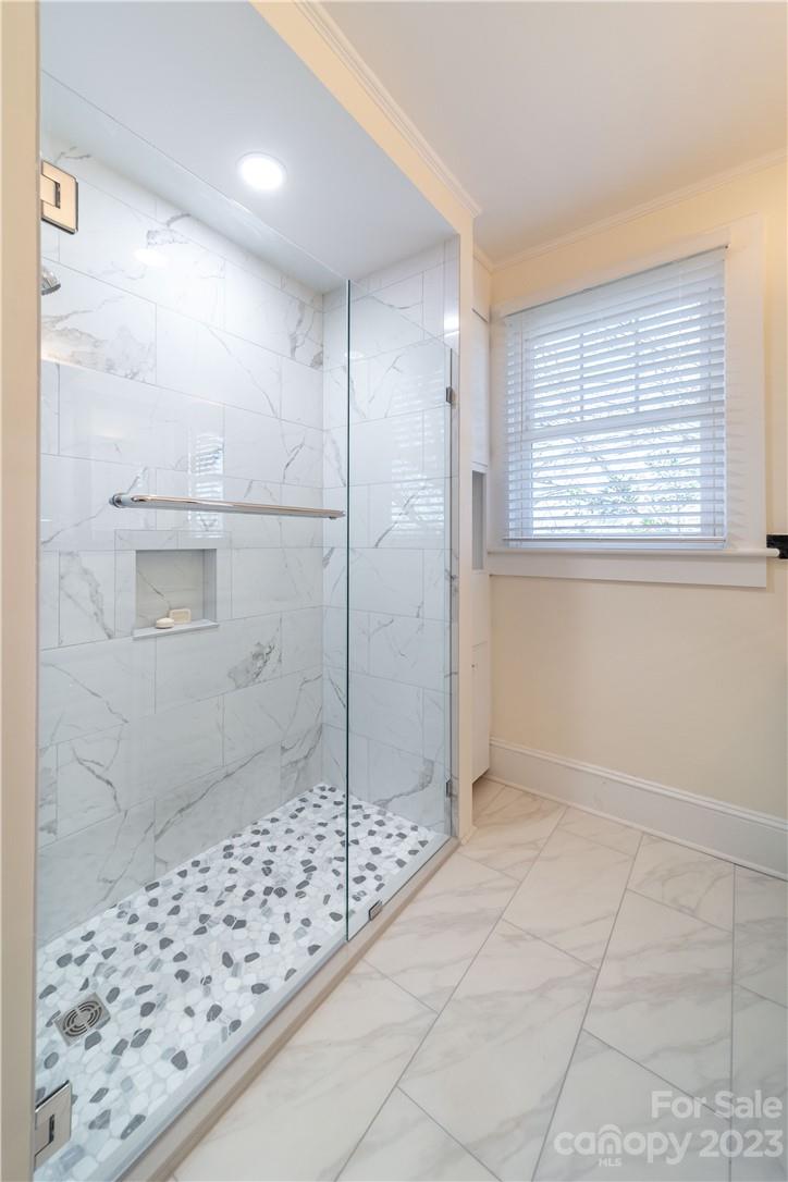 600 West Union Street