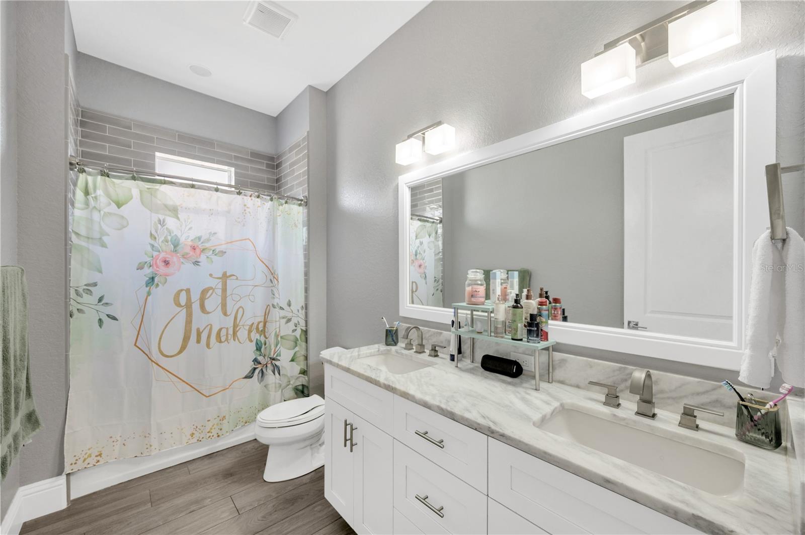 2850 Saddle Ridge Lane