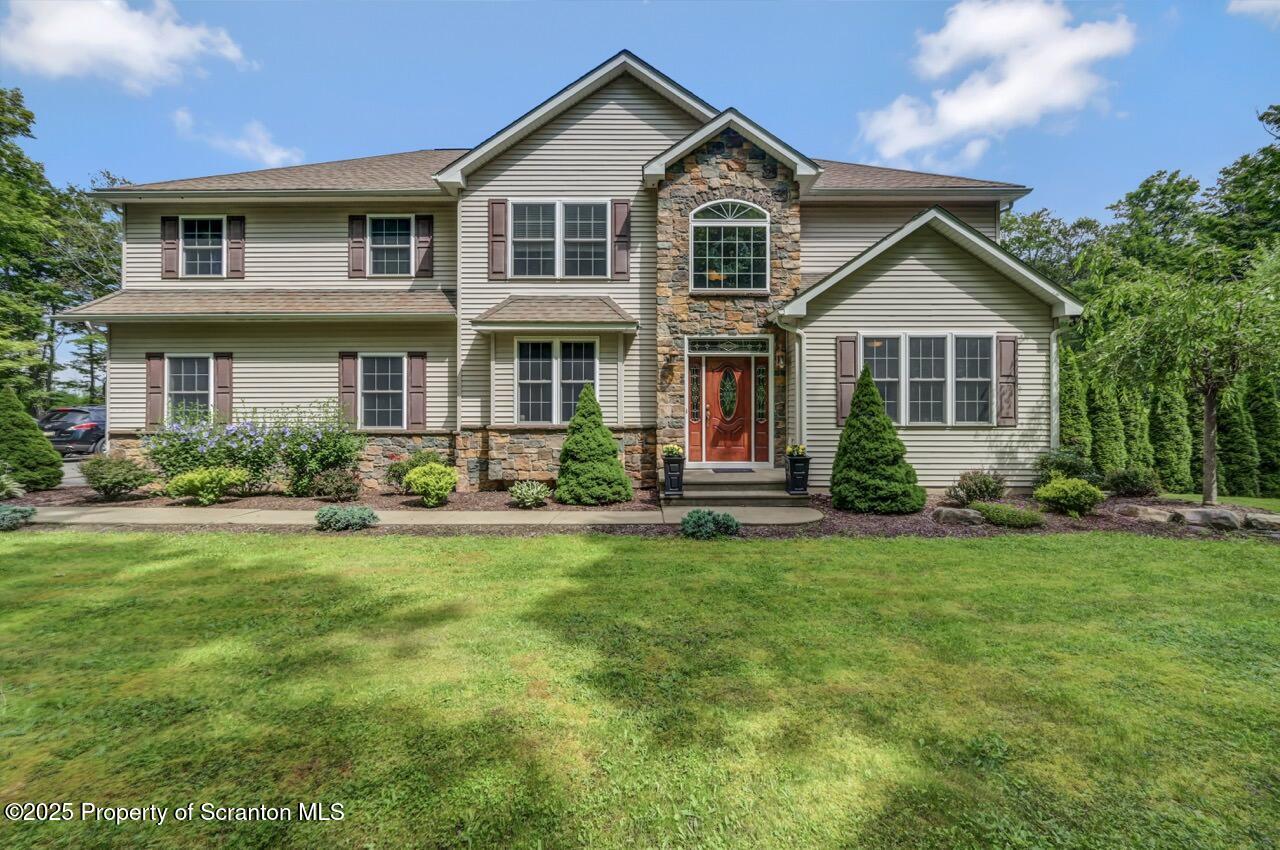 172 Constitution Drive