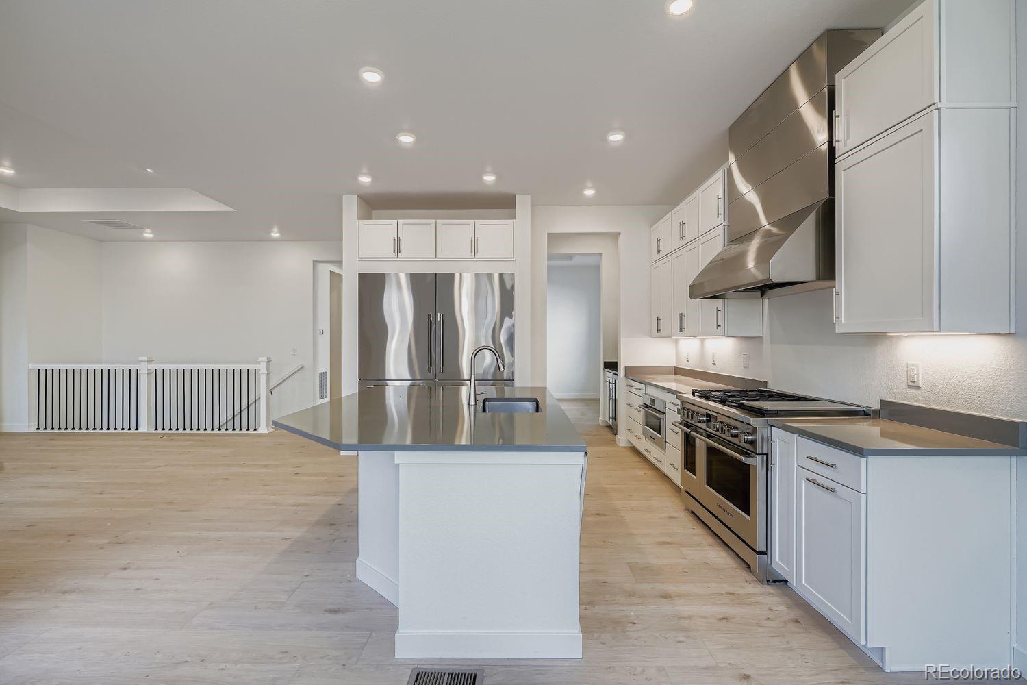 15383 W Dequesne Avenue