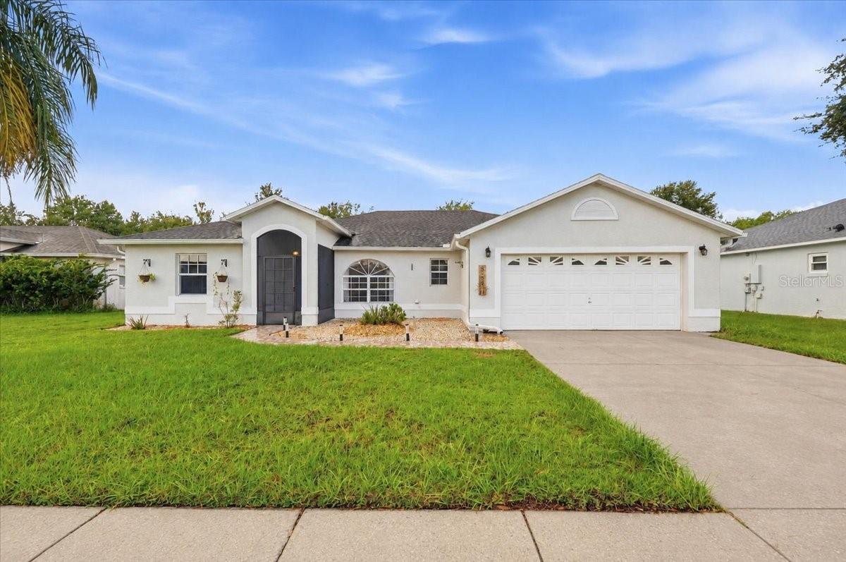 5156 Heatherstone Court, Kissimmee, FL