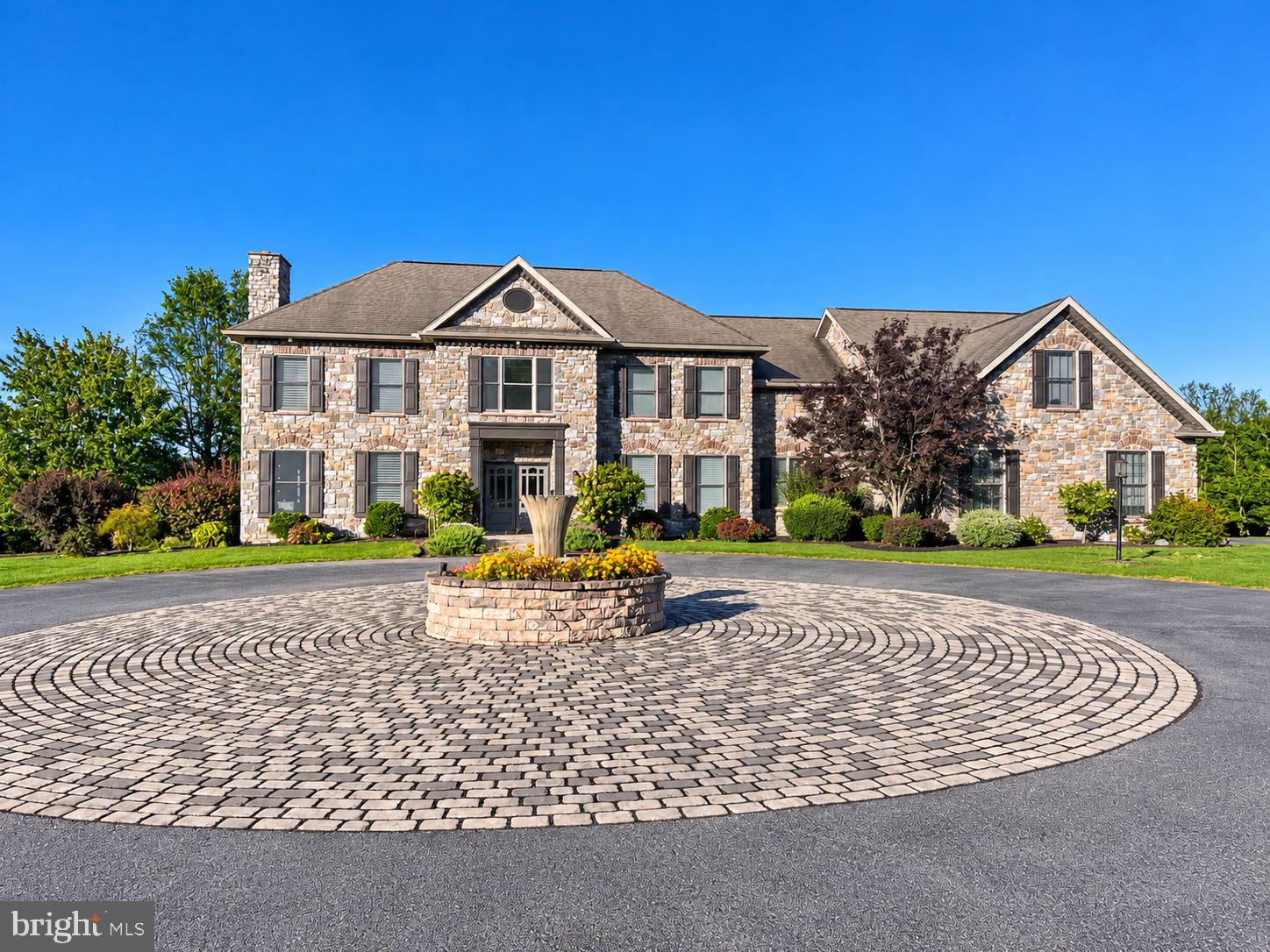 4 Alexandria Court
