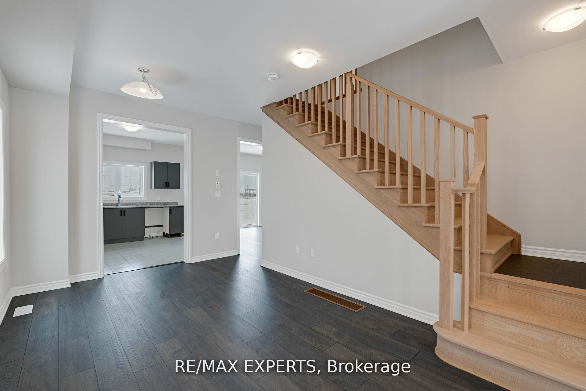 282 Springfield Cres