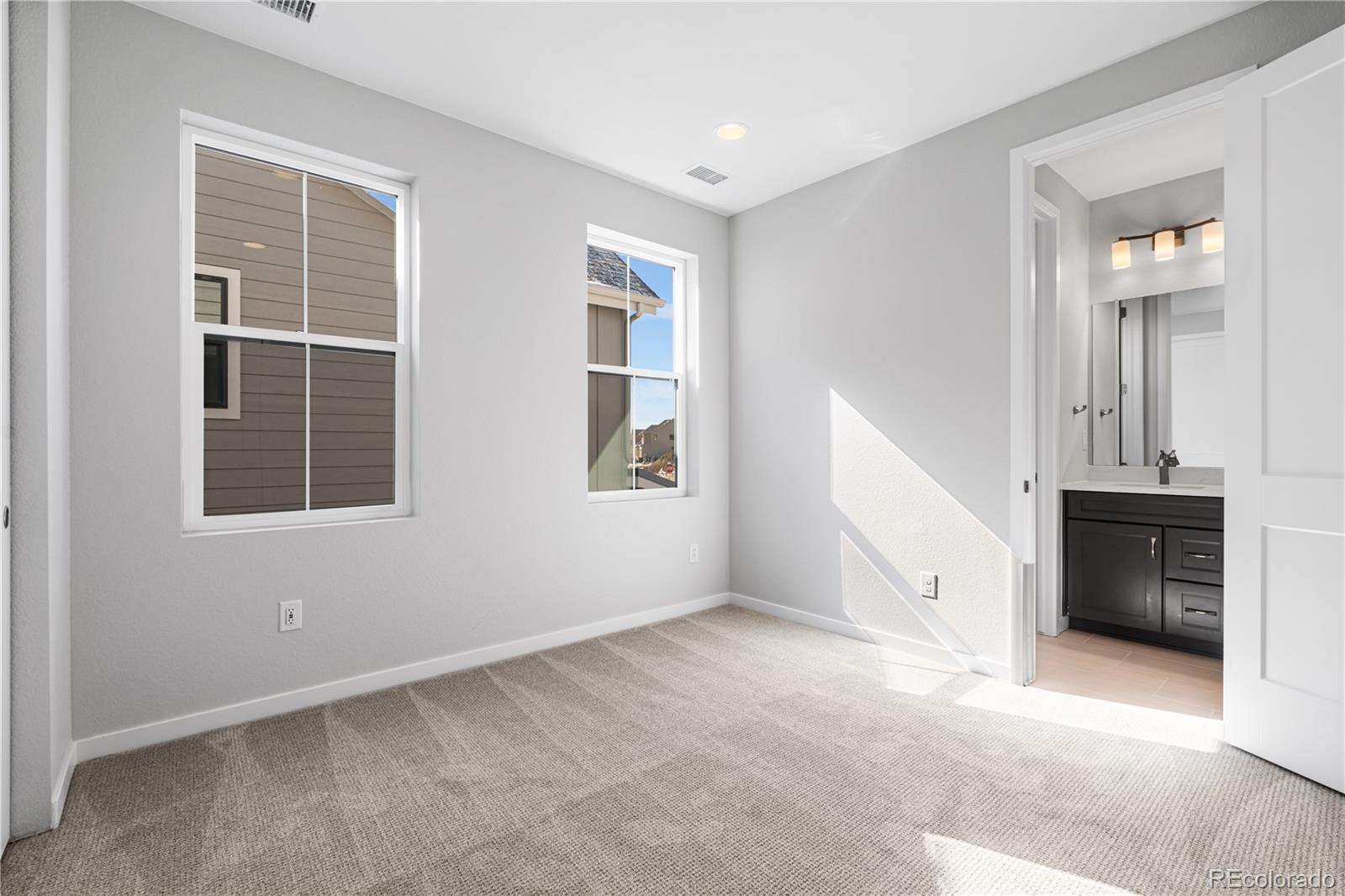 8858 Moonshimmer Trail