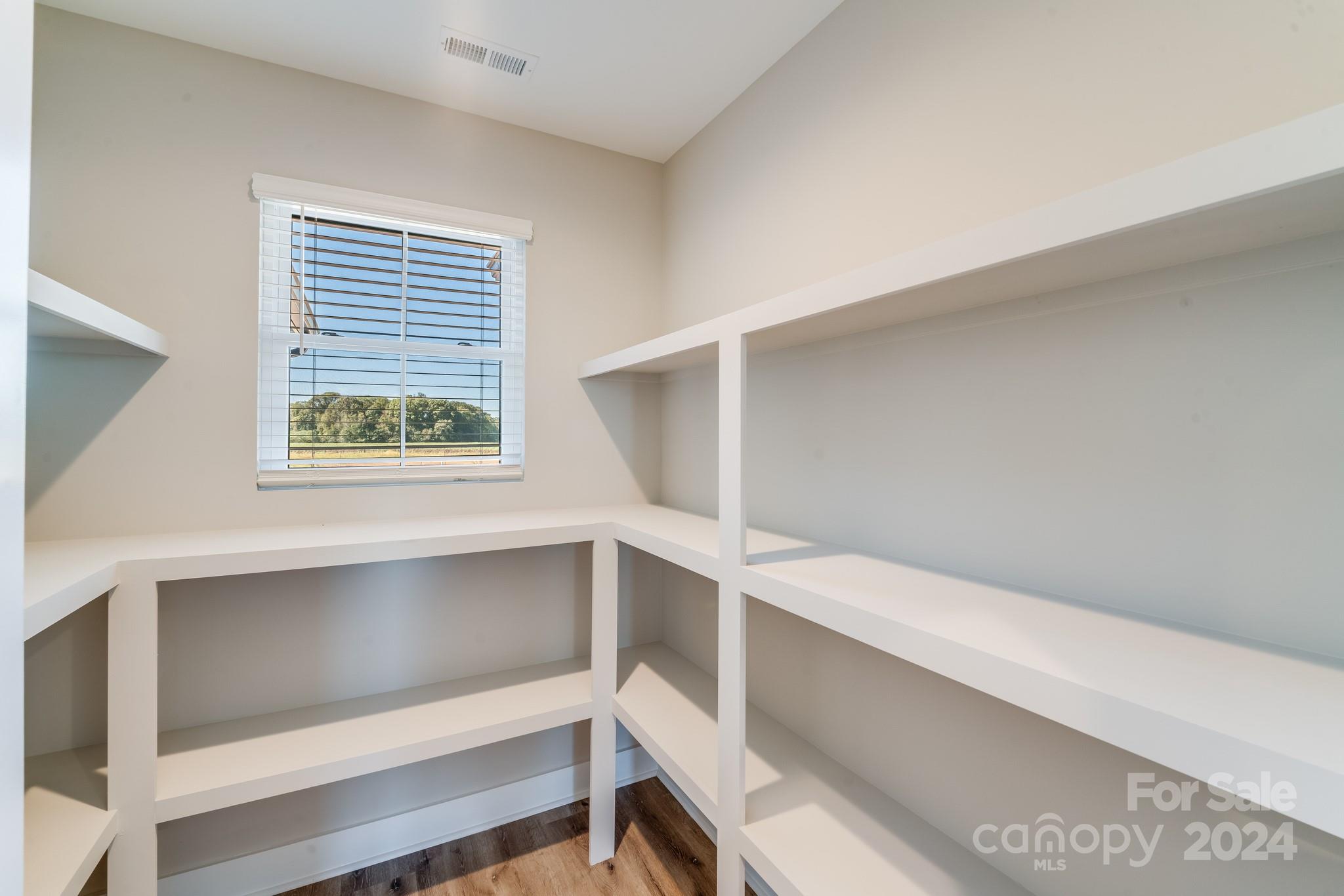 32528 Buchanan Lane