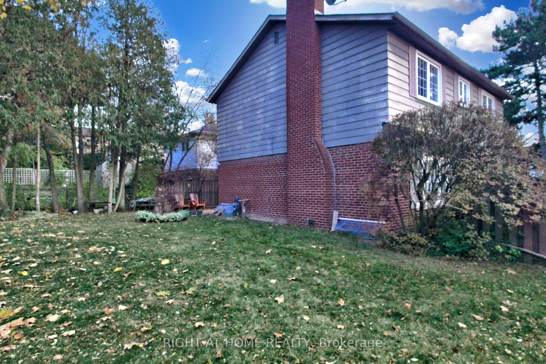 2 Farmview Cres