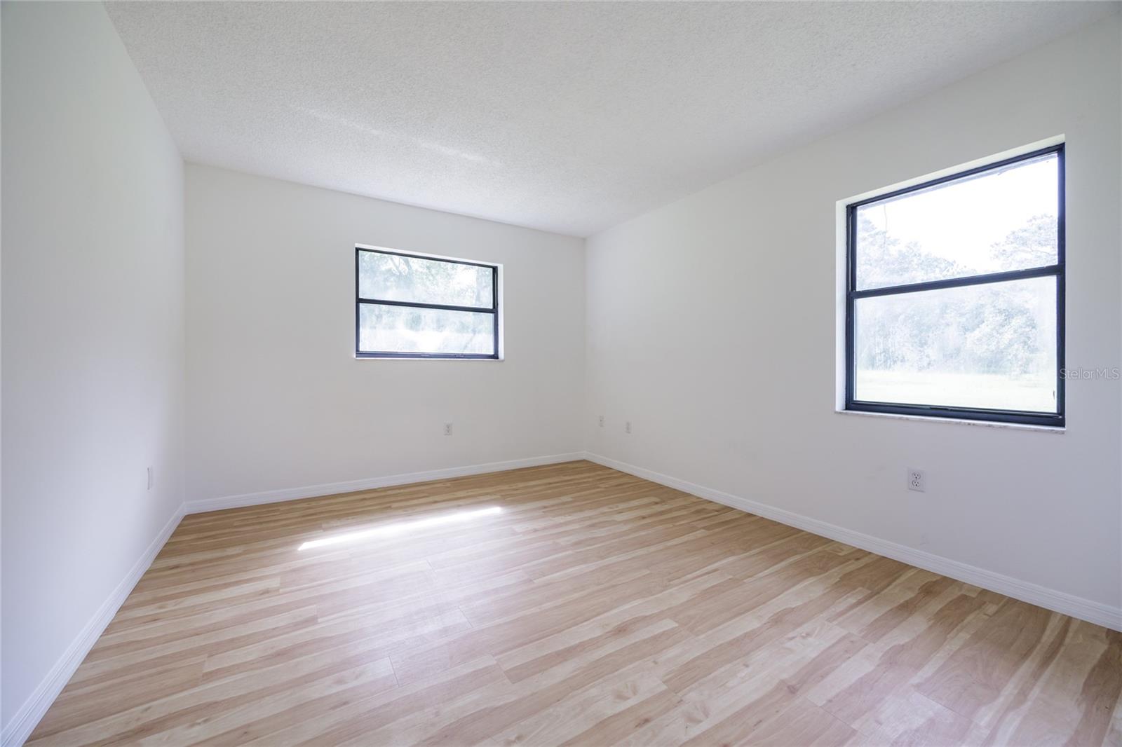 3207 E Withlacoochee Trail