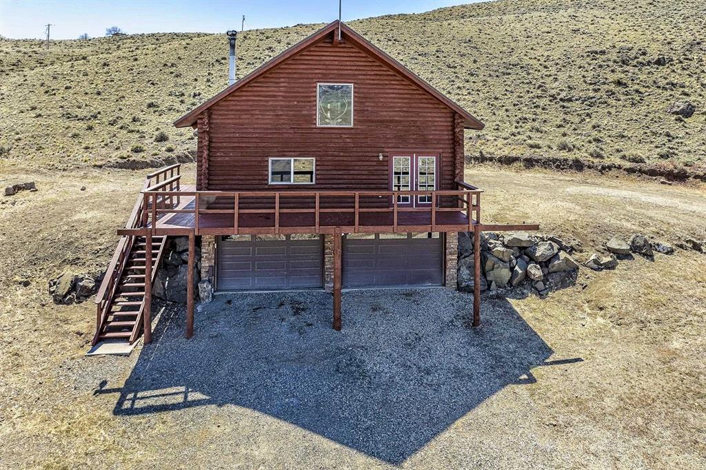 4 Whit Creek Rd