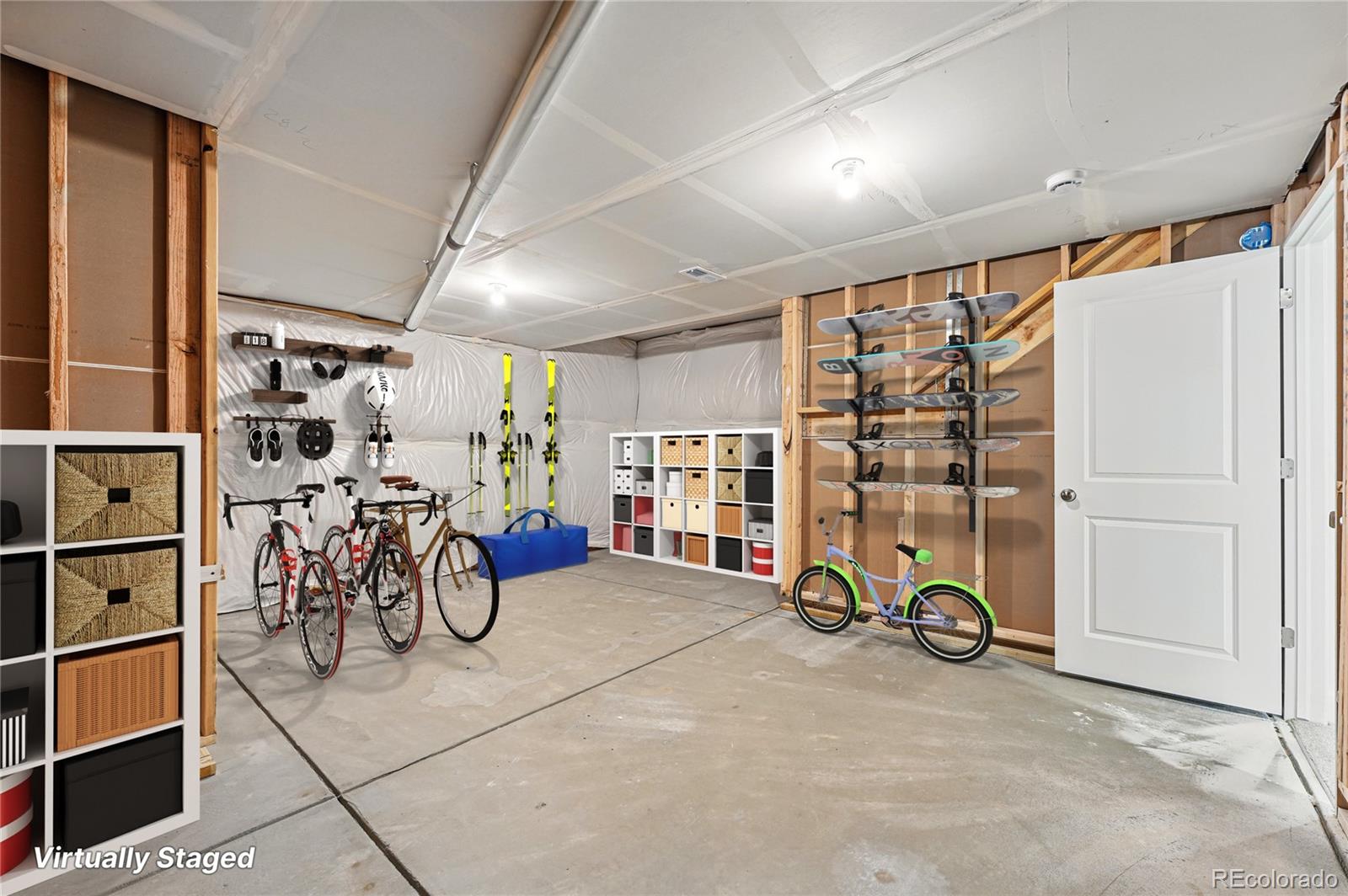 17156 W 92nd Loop