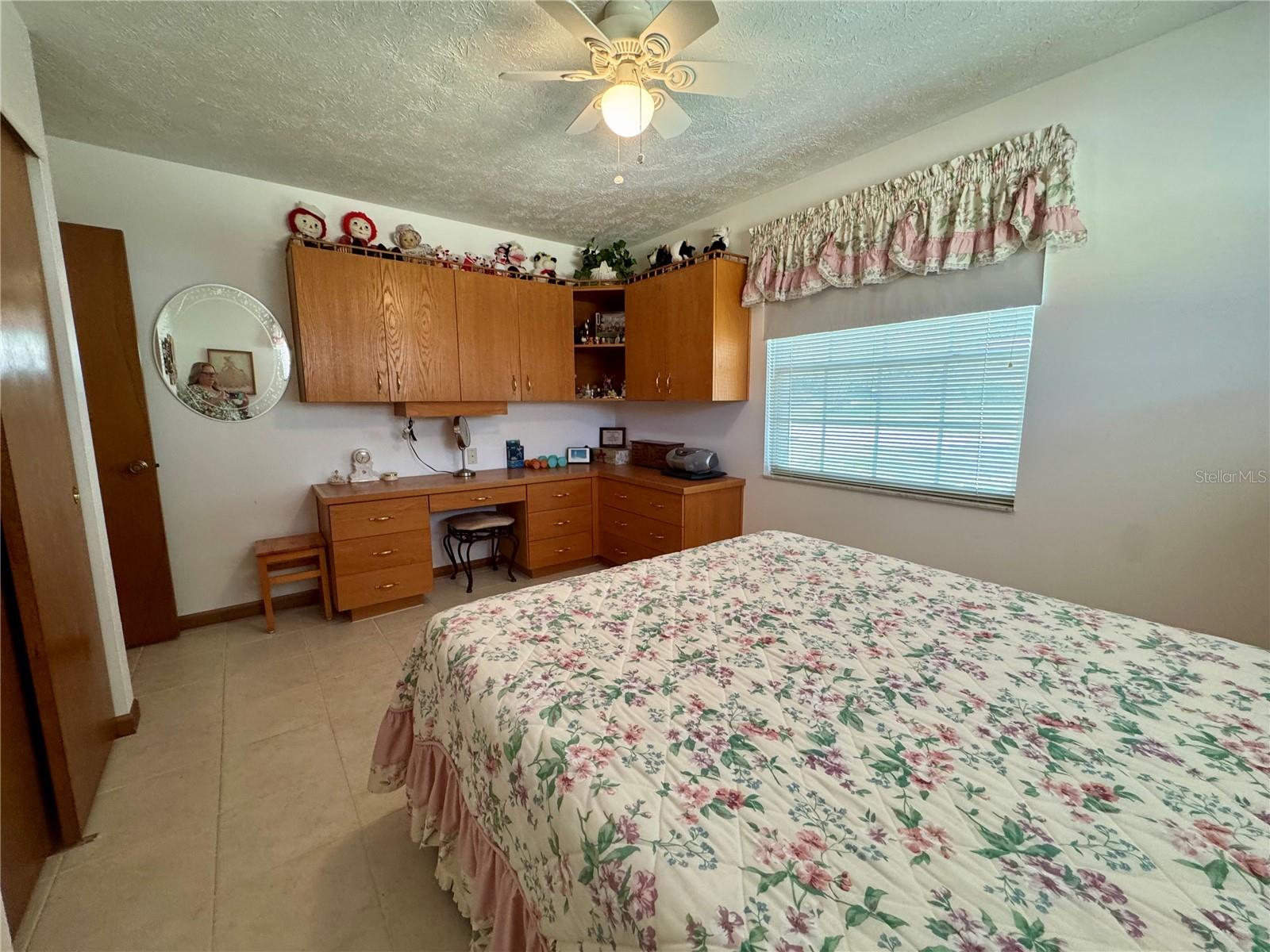 827 Strawberry Lane