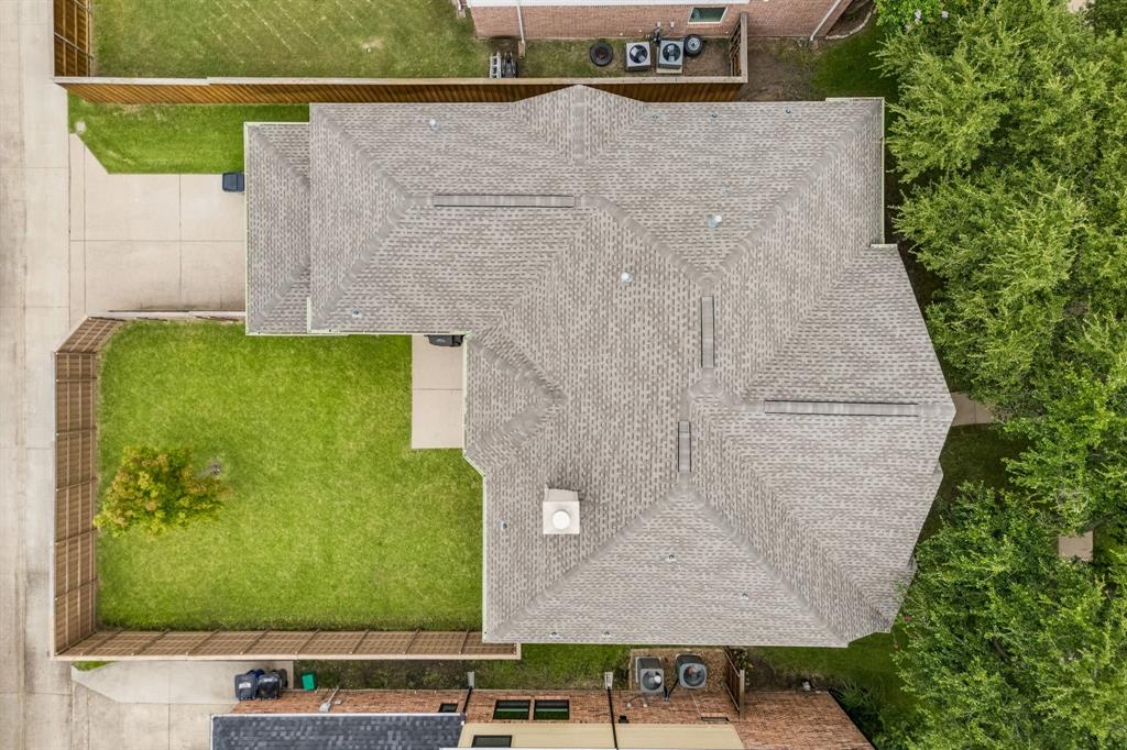 415 Mainsail Drive