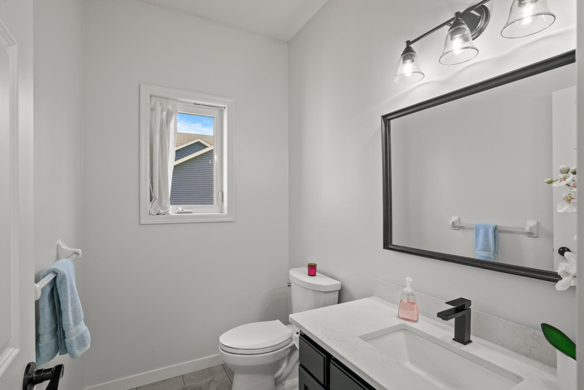 4967 Kaiser Avenue NE