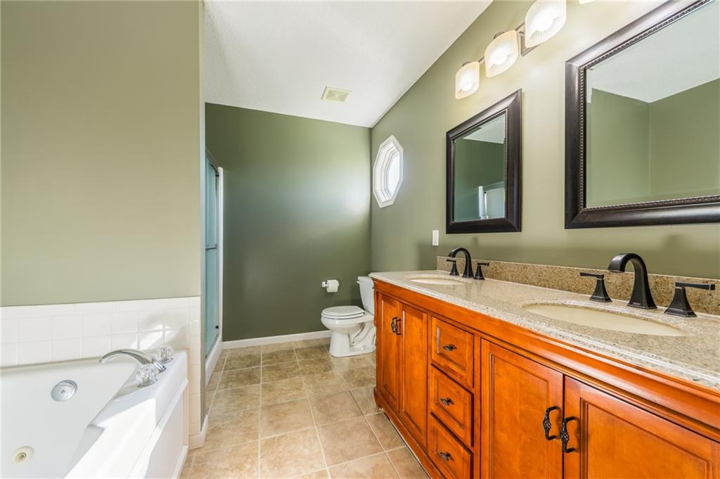 10700 N Holmes Street