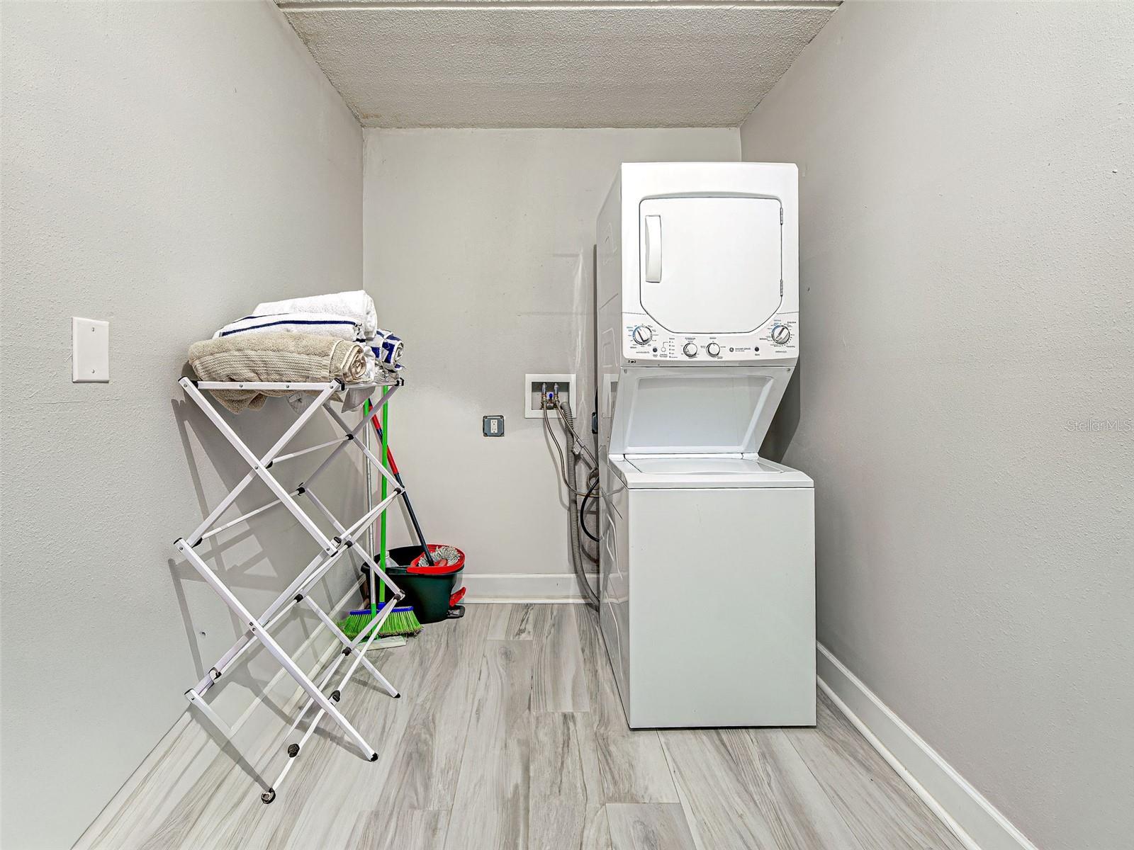 260 Santa Maria Street 109