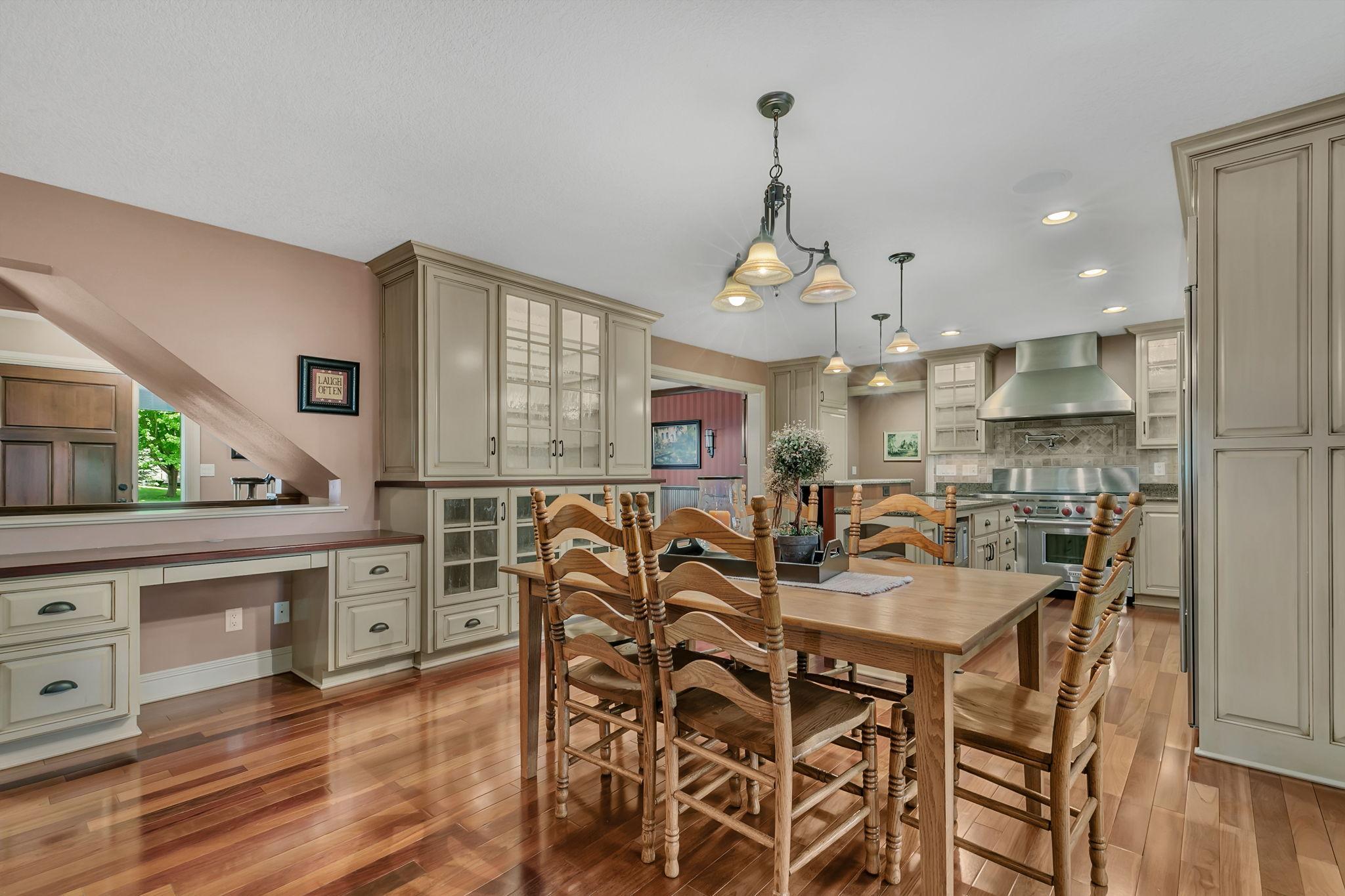506 10th Street N