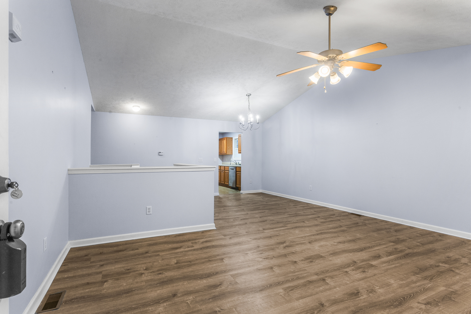 1304 S Abercorn