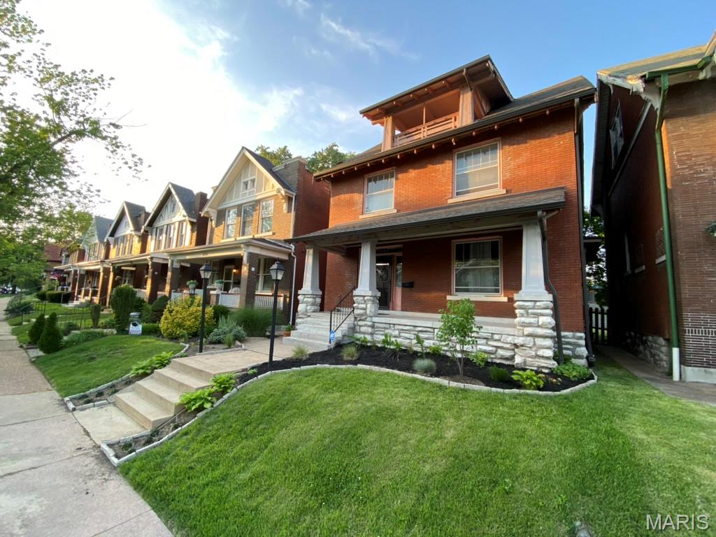 5745 Degiverville Avenue