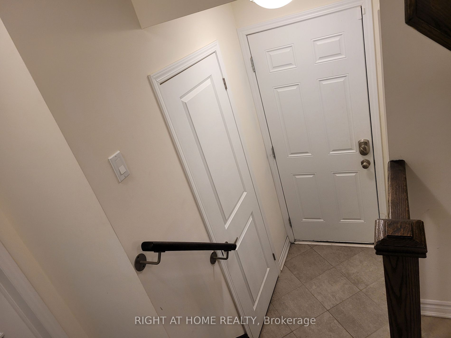 1000 Asleton Blvd 1