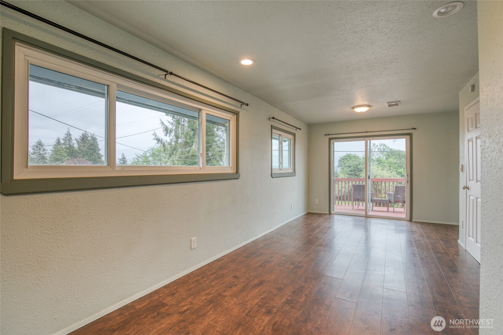 425 Beacon Hill Drive
