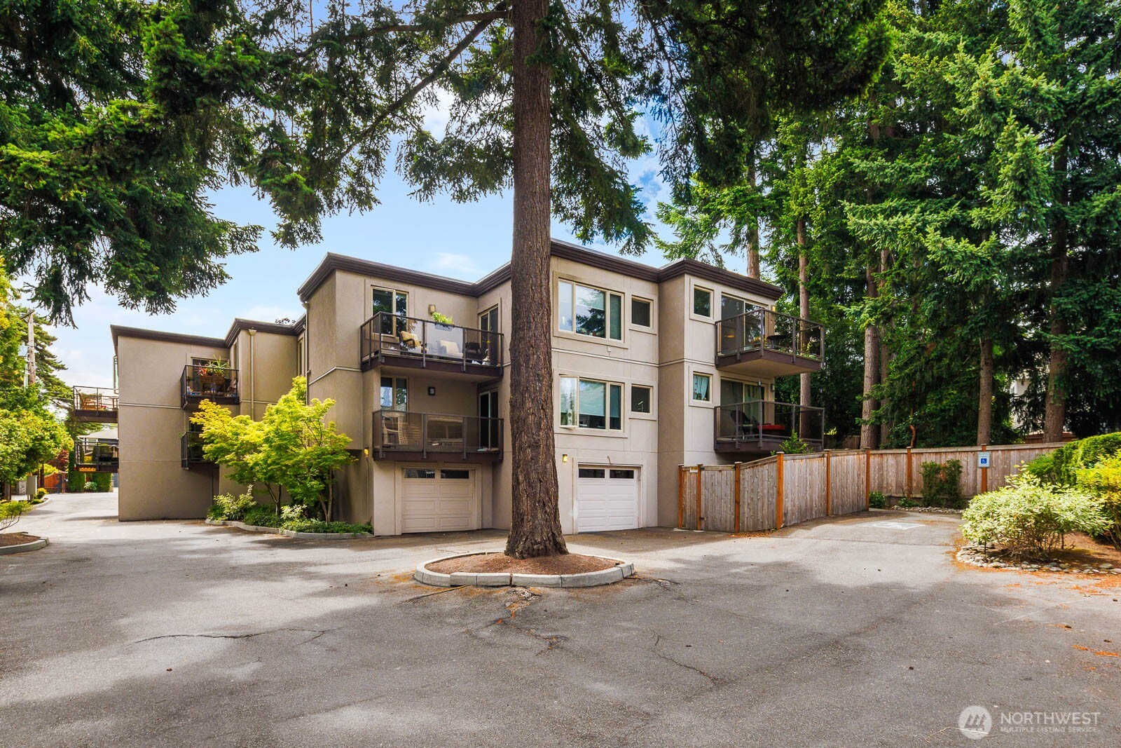 Welcome to Summit Place! This top-floor 1-bedroom, 1-bath condo offers 701 sq ft of comfortable, move-in-ready living in a prime Edmonds location. The inviting kitchen features rich cherry cabinetry, granite countertops, stainless steel appliances, and a convenient breakfast bar that's perfect for casual dining or entertaining. Fresh interior paint and brand-new carpet give the home a fresh, modern feel, while the radiant heated bathroom floors add a touch of everyday luxury. The spacious primary bedroom includes two closets, providing excellent storage. Enjoy your morning coffee or unwind after a long day on the private balcony. An in-unit washer/dryer combo, assigned uncovered parking space, and private storage locker add everyday convenience. The entire community recently completed a brand-new roof, offering added peace of mind. Ideally located just minutes from shopping, restaurants, schools, and easy I-5 access, this home is perfect for first-time buyers, downsizers, or investors looking for exceptional value in Edmonds.