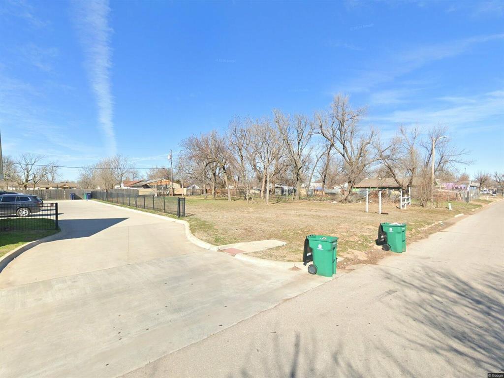 south 1/2 lot 7 & north 1/2 lot 8. Great opportunity to invest and build on.
