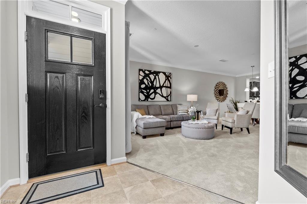1504 Kathy Ann Way E