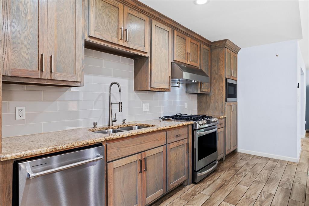 708 Gunnison Court