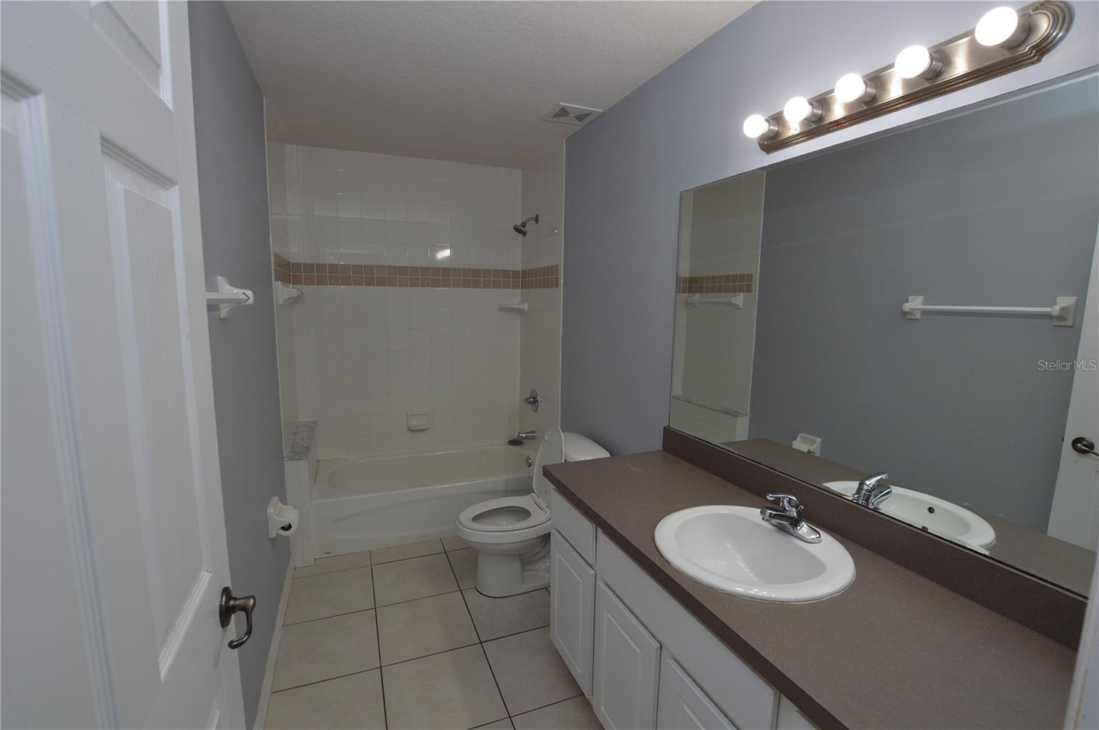 42 Farmsworth Drive A