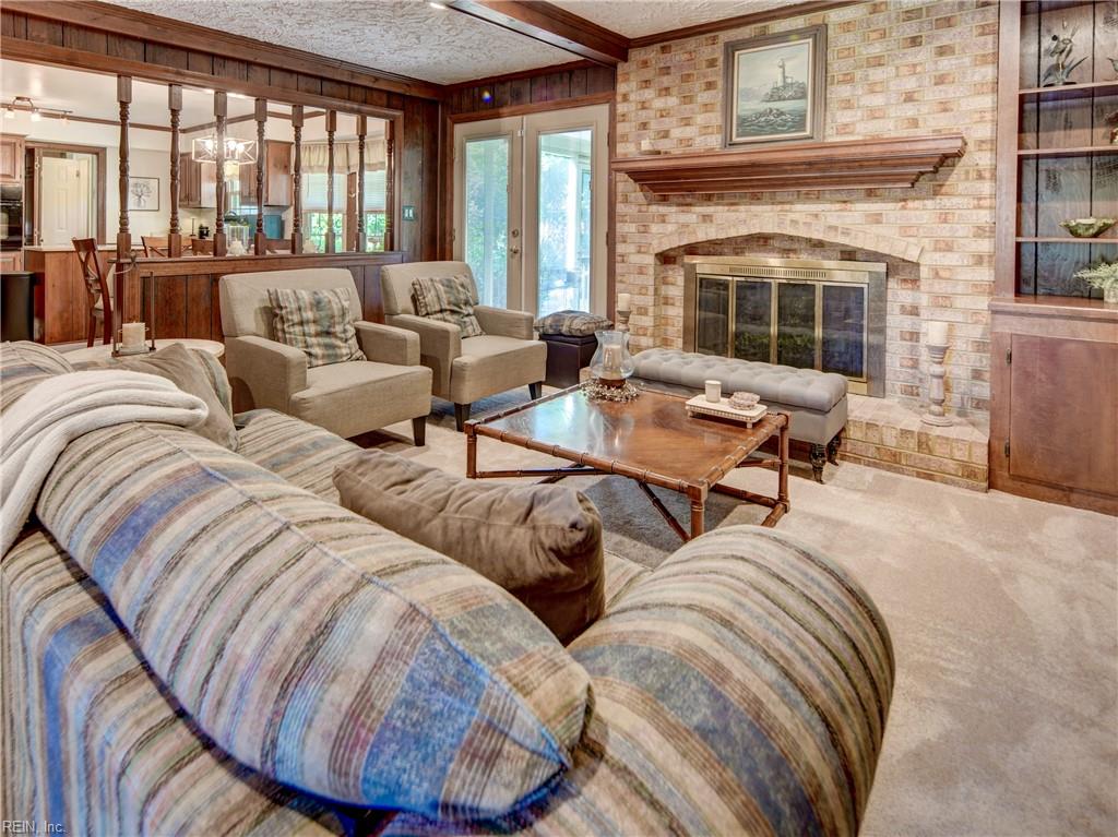 3232 Shadyside Lane