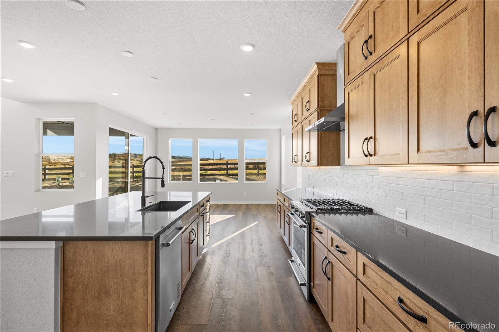 1250 Bridgefield Road