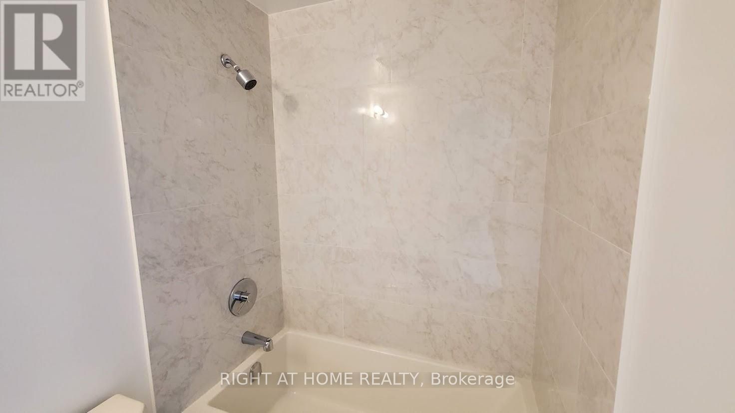 38 Forest Manor Rd 2407