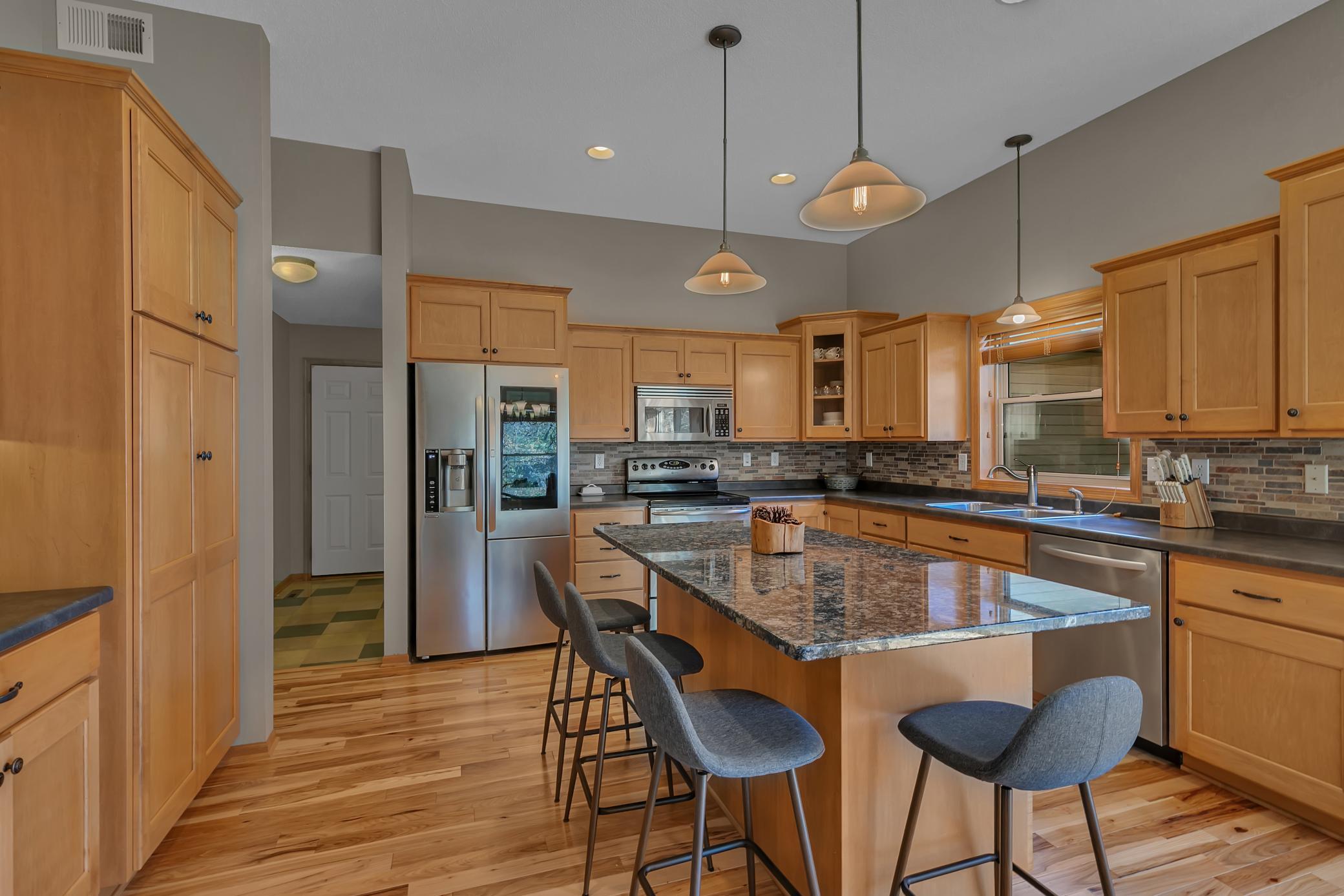 3615 Southridge Court