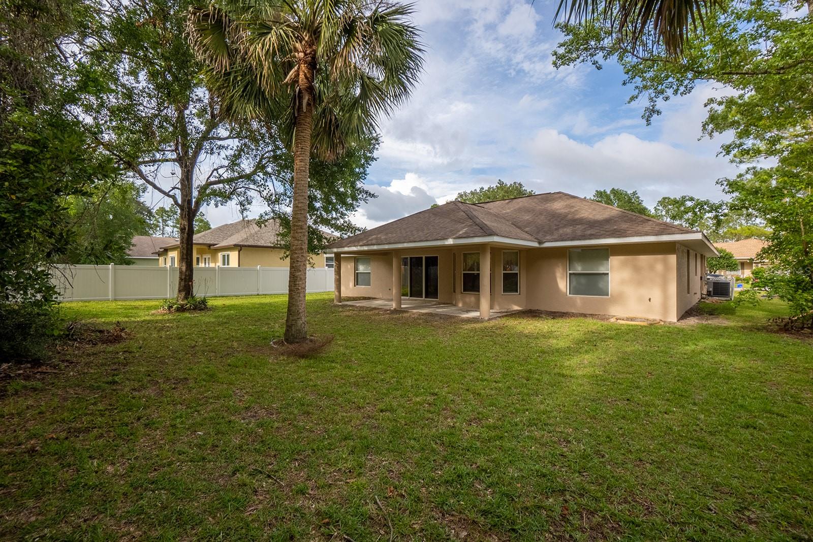 6 Port Echo Place