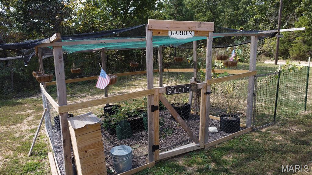 10255 Squaw Creek Rd