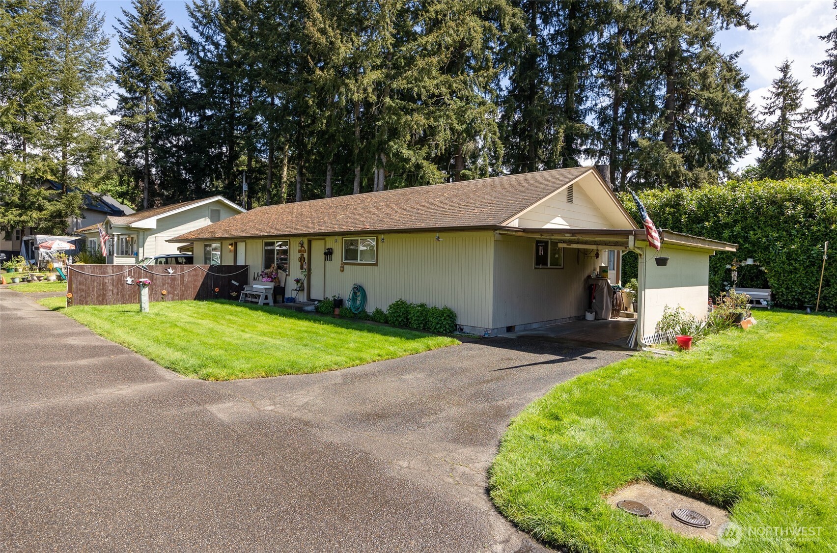 1512 Fones Road SE