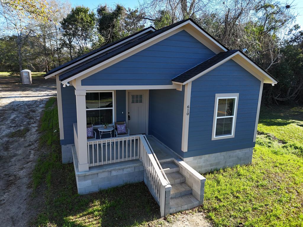 Welcome to 610 N Stevens Street, a newly constructed home offering modern comfort and thoughtful design in the heart of Thomasville. Set on a .25-acre lot  a generously sized yard for an in-town property.... This 3-bedroom, 2-bath home offers exceptional outdoor potential along with low-maintenance new construction living.  The open-concept layout creates a seamless flow between the living, dining, and kitchen areas, ideal for everyday living and entertaining. A split-bedroom floor plan provides added privacy, featuring a comfortable primary suite and two additional bedrooms.  Located a short distance to downtown Thomasville, this home offers convenient access to local shops, dining, and community events, while still being tucked into an established neighborhood. The spacious yard provides plenty of room for outdoor gatherings, gardening, play, or future enhancements.  An excellent opportunity for first-time homebuyers or local workforce families seeking quality new construction, a sizable yard, and an in-town location.