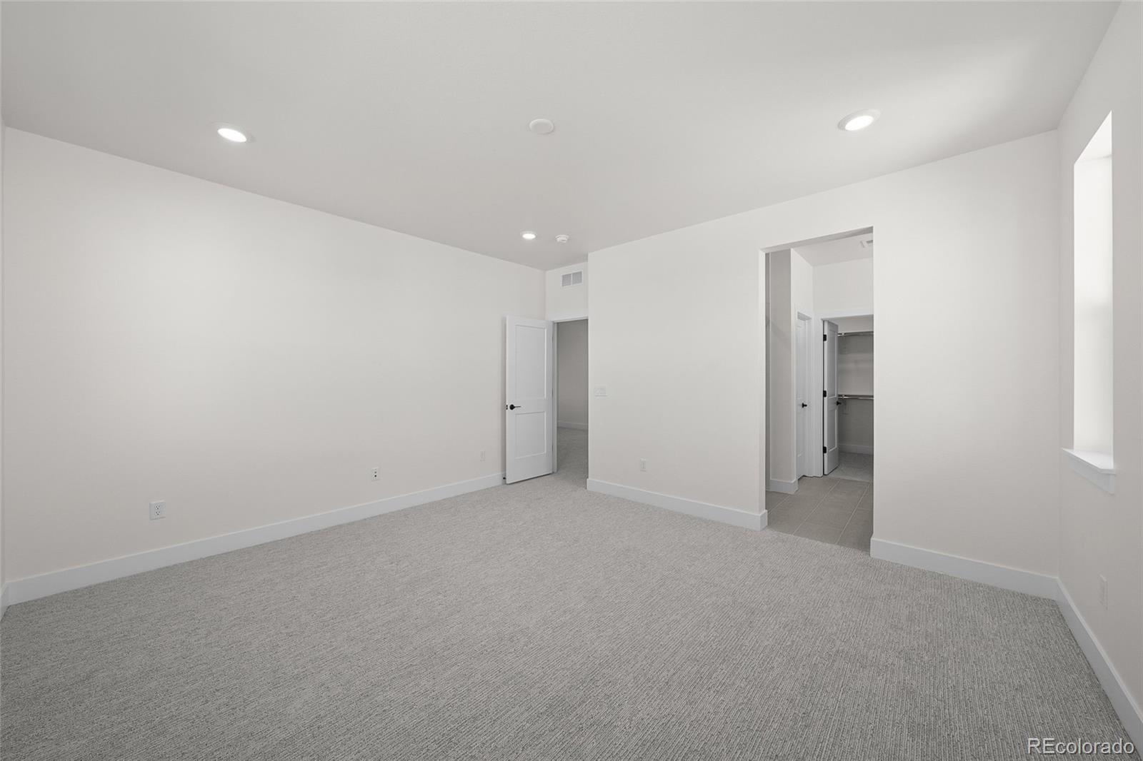 8735 Whiteclover Street