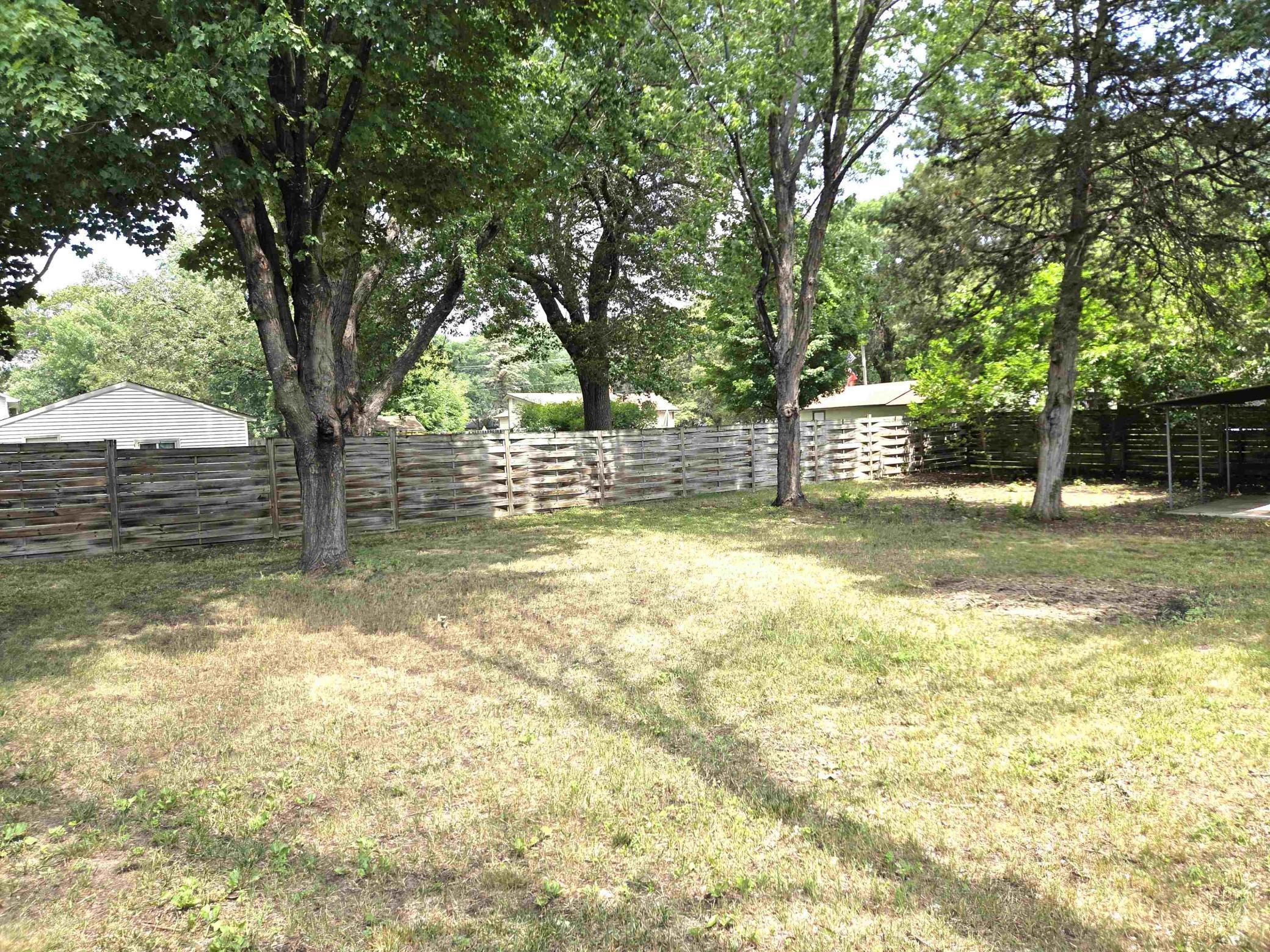 13316 Valley Forge Lane N
