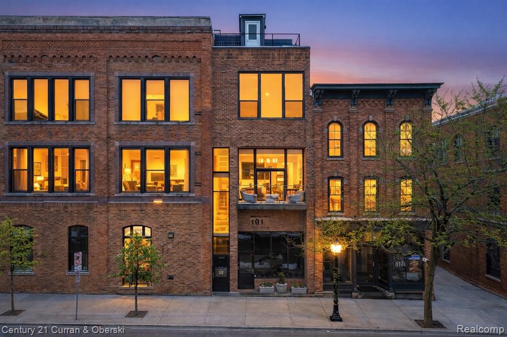 Experience elevated downtown living in the heart of Ann Arbor! This striking loft-style condo offers 30’ soaring ceilings and 15’ double-glazed windows that enhance the space with natural light, while keeping the home exceptionally quiet above the city below. The open-concept kitchen flows seamlessly into a spacious living area designed for entertaining, while the second-floor primary suite features in-unit laundry and a spa-inspired bath complete with a distinctive shower cave and rain shower feature. A new HVAC system installed in 2023 adds modern efficiency and year-round comfort. Located directly above Black Pearl, you’re just steps from one of downtown’s most popular dining destinations, and only moments from your morning coffee at Hyperion Coffee Co. With everything downtown has to offer at your doorstep and close proximity to the University of Michigan, this condo delivers the perfect blend of vibrant city living and everyday convenience.