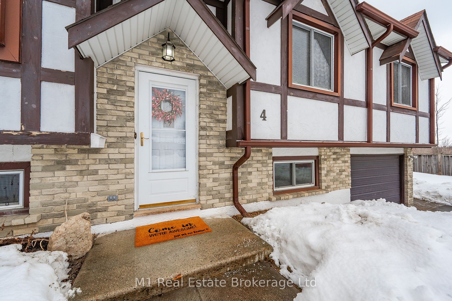 4 Longfellow Ave