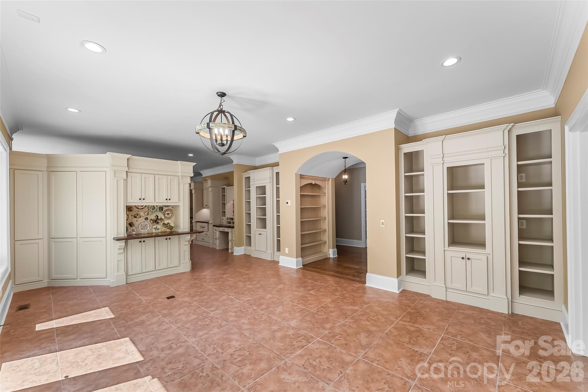 1090 Pearidge Road