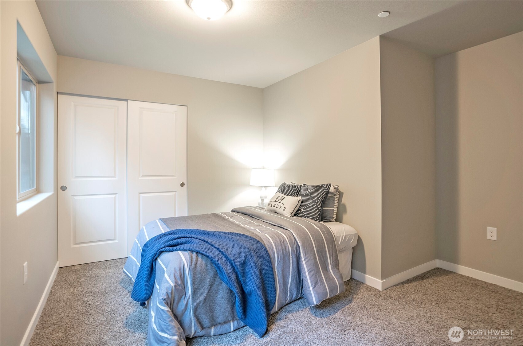 2504 W Echo Bay Drive