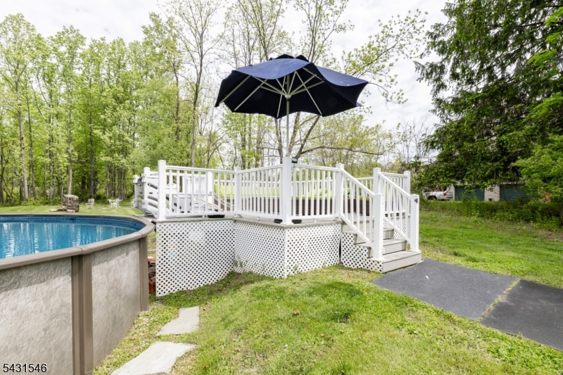 490 Mine Rd